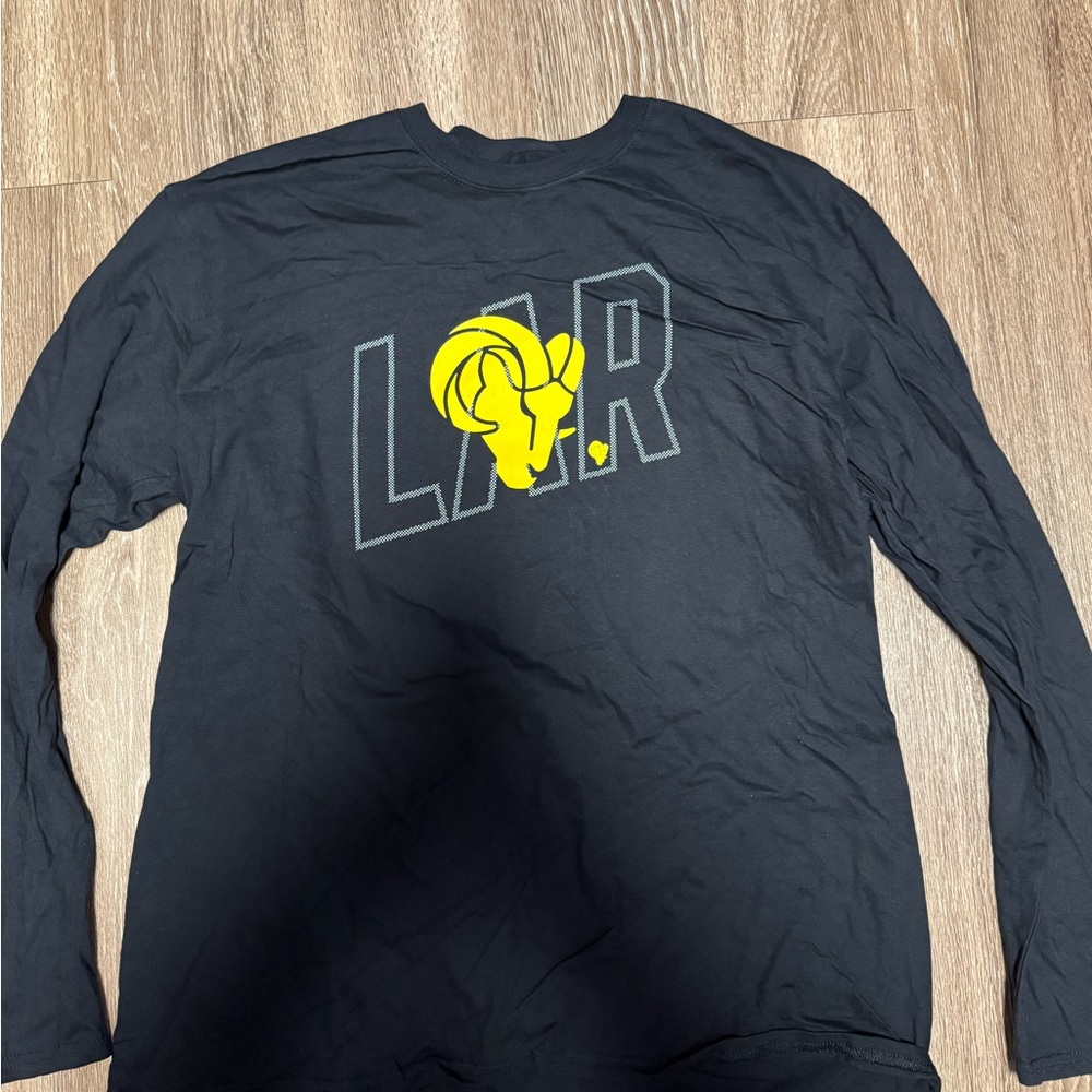 Los Angeles Rams shirt